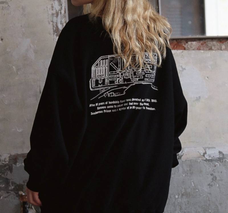 옷 어떤지 봐줄익 | 인스티즈