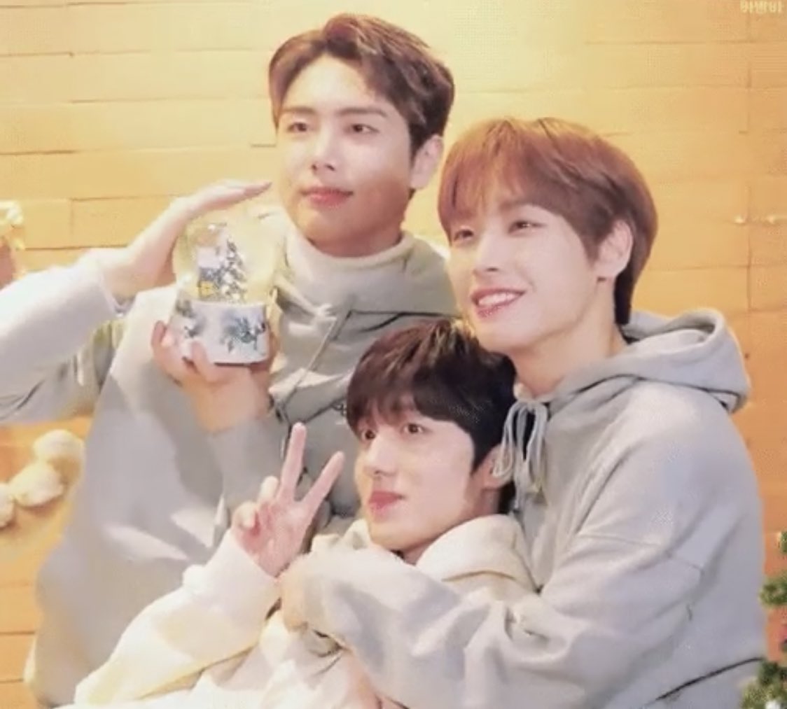 슾구 이사진 너무 따뜻해 | 인스티즈