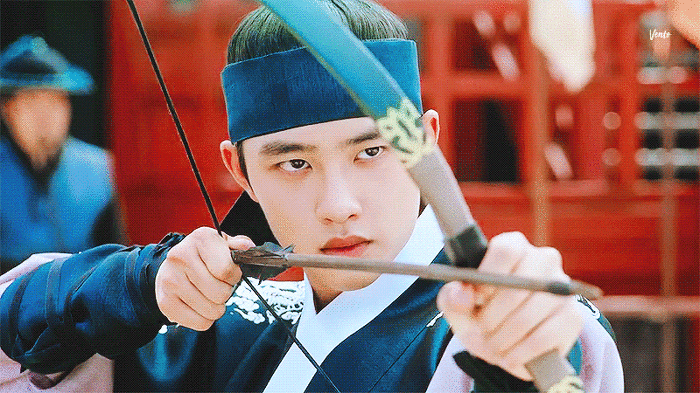 도경수 물웅덩이 밟고 조선 떨어지면 궁으로 끌려갈듯 | 인스티즈