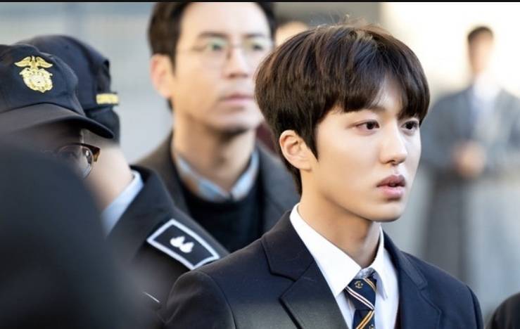 닮았다고 많이 듣는데 대체 특징이 뭘까 ㅠㅠㅠㅠ.. 진짜 모르겠어 | 인스티즈