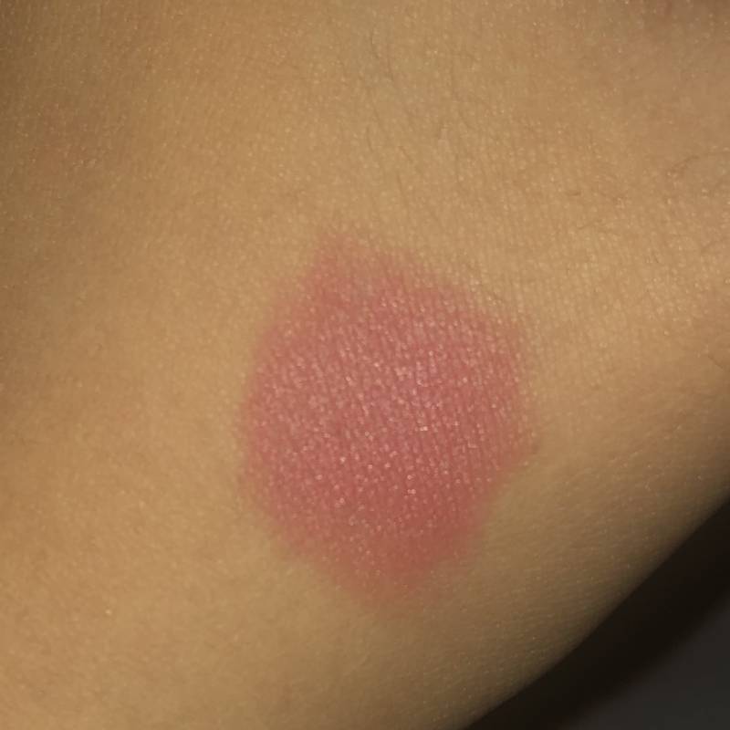 이 색 내 손에 좀 뜨지 | 인스티즈