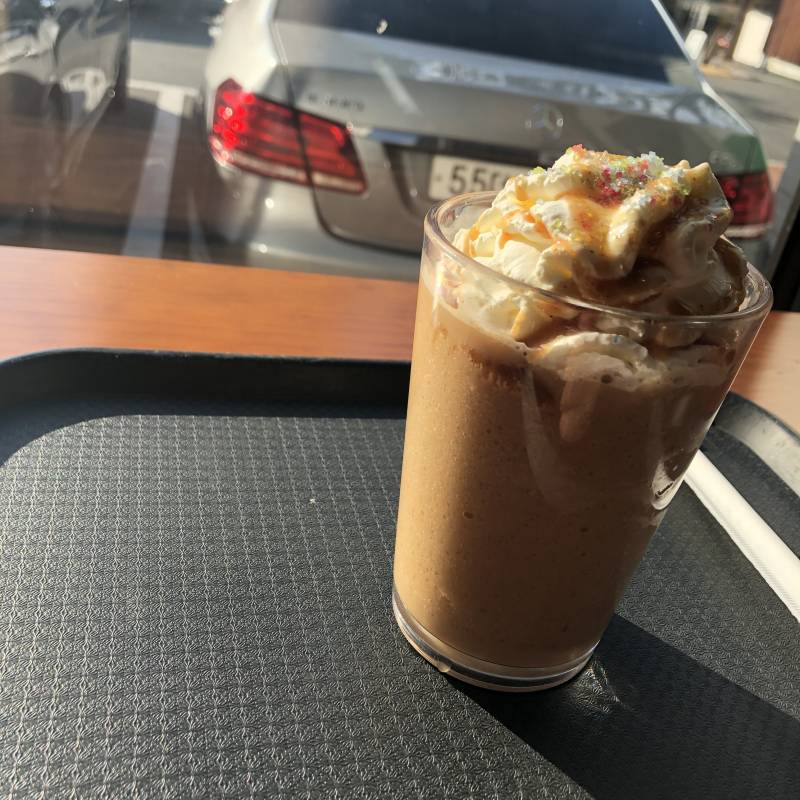 스벅 신메뉴 먹어봐땅 | 인스티즈