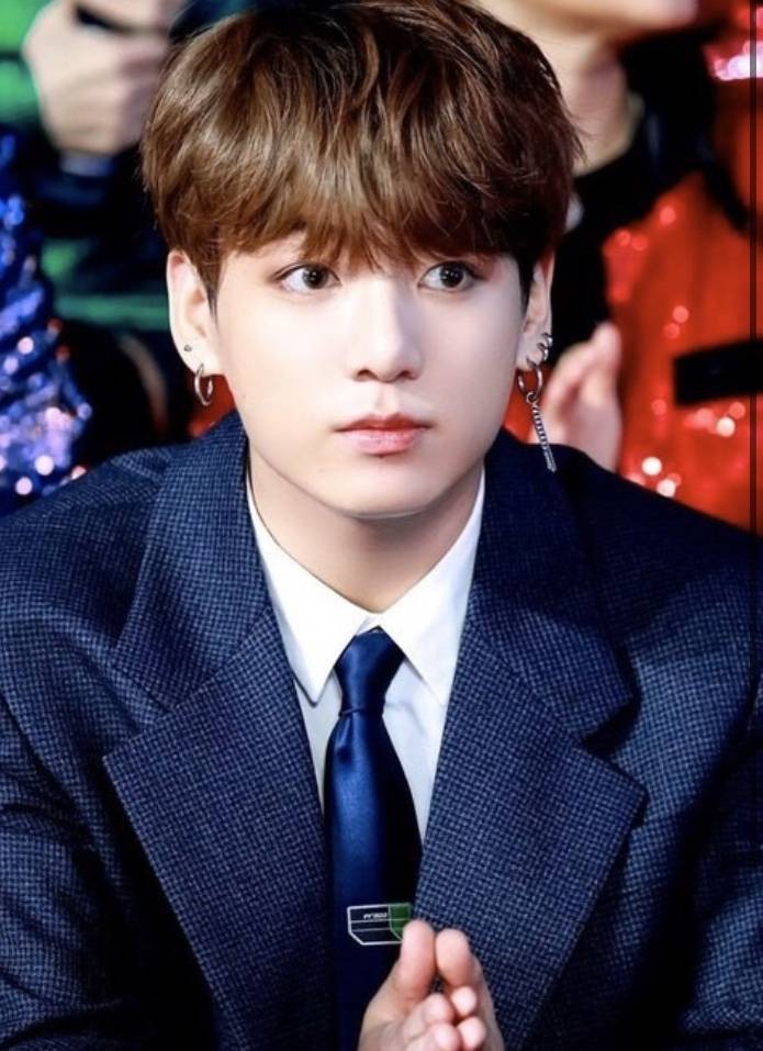 남익 닮았다고 듣는 분들인데 특징 알려줄수있을까? ㅜㅜ | 인스티즈