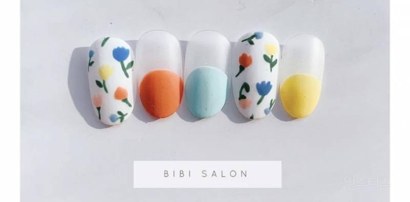 네일아트 받으러 갈건데 디자인 골라주고가유😘 | 인스티즈