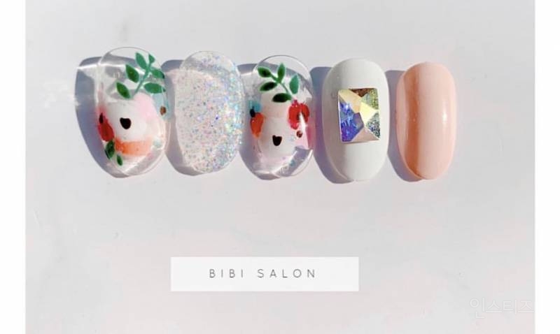 네일아트 받으러 갈건데 디자인 골라주고가유😘 | 인스티즈