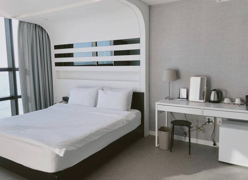 익들아 부산 여행 갈건데 숙소 오션뷰를 선택하고 조금 구린곳 vs | 인스티즈