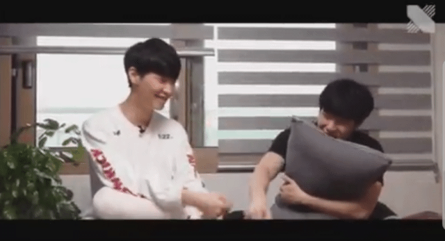 팬아닌데 이 짤보면 왜 눈물나냐 ㅠ | 인스티즈