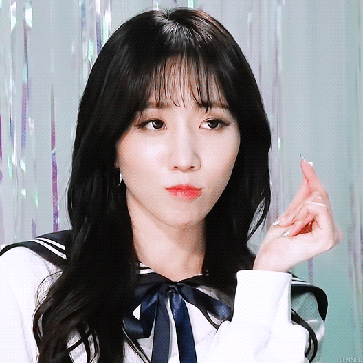 ㄹㅇ 여초가면 겁나 갈린다는 질문이라잖아 러블리즈 비주얼 멤버 누구임? | 인스티즈