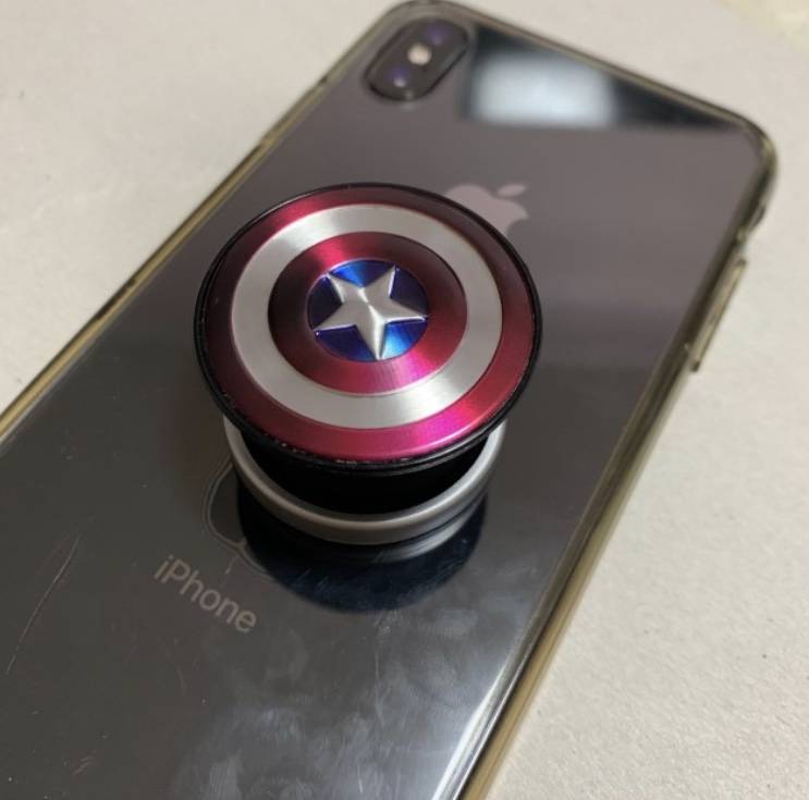 그립톡골라주라❤️아이언맨vs캡틴아메리카💙 | 인스티즈