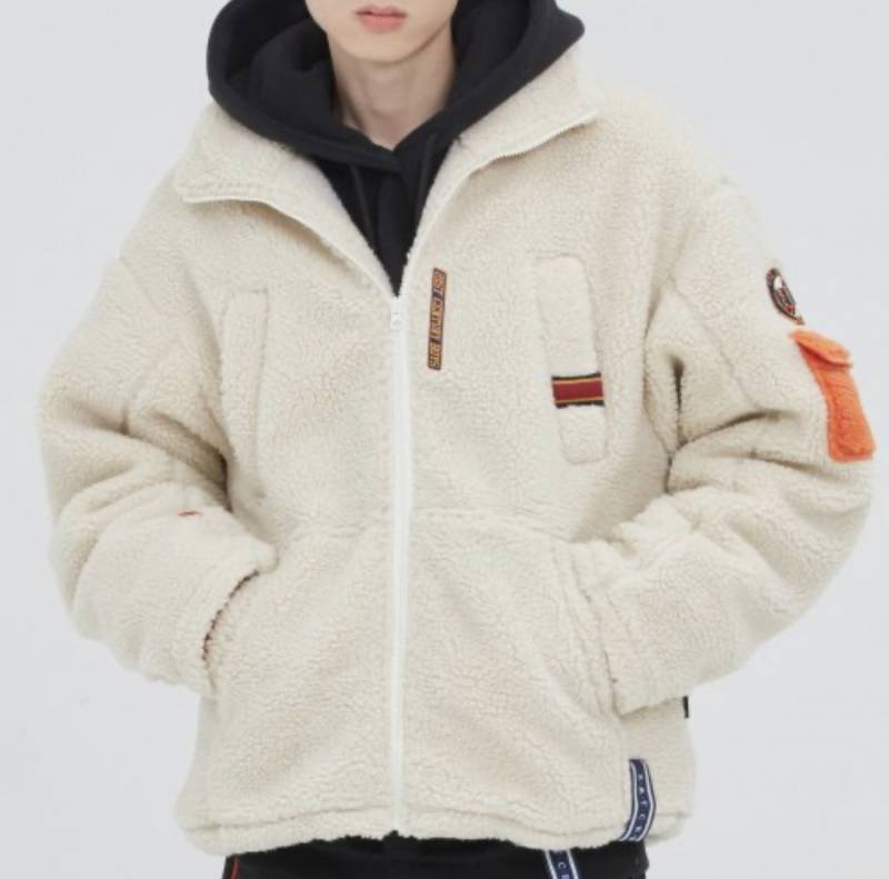 플리스 자켓 골라줘 🙏🙏❤️ 111 222 333 444 555 666 | 인스티즈