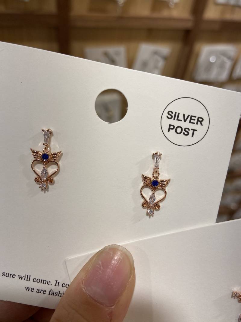 익들 급해 귀걸이 골라줘 1122💕❤️ | 인스티즈