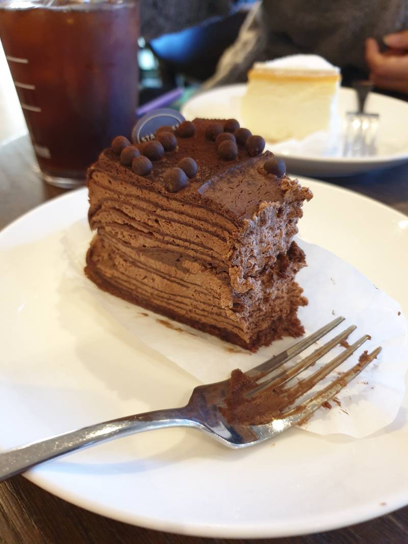 휴 스벅 인생케이크 찾았다 | 인스티즈