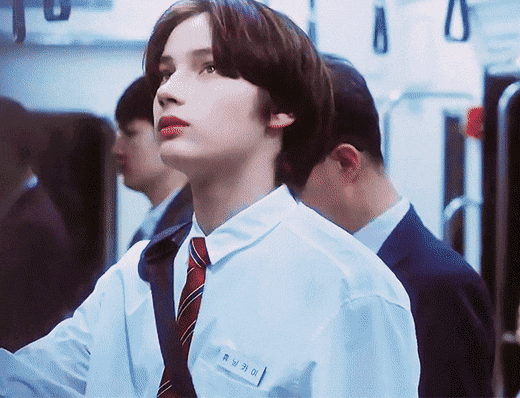 확신의 넷플릭스상 무신사상이라는 아이돌 | 인스티즈