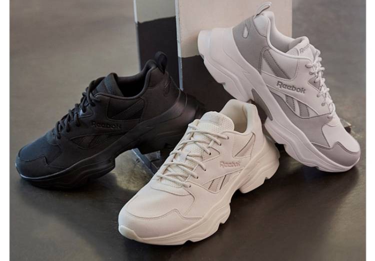 운동화 골라줘❤️👍💜 | 인스티즈