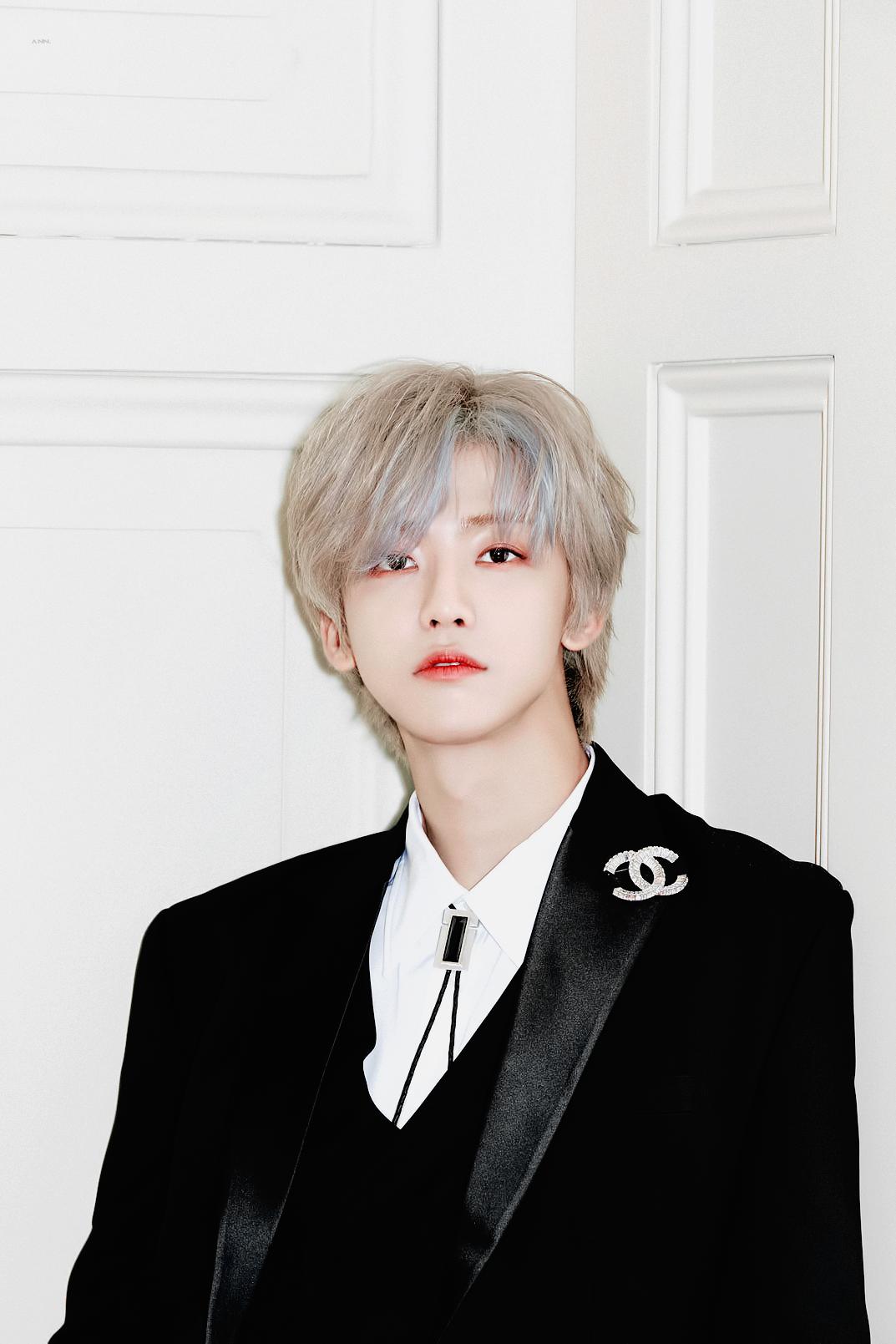 스엠은 진짜 어떻게 이렇게 얼굴 천재만재들만 데려오지.. | 인스티즈