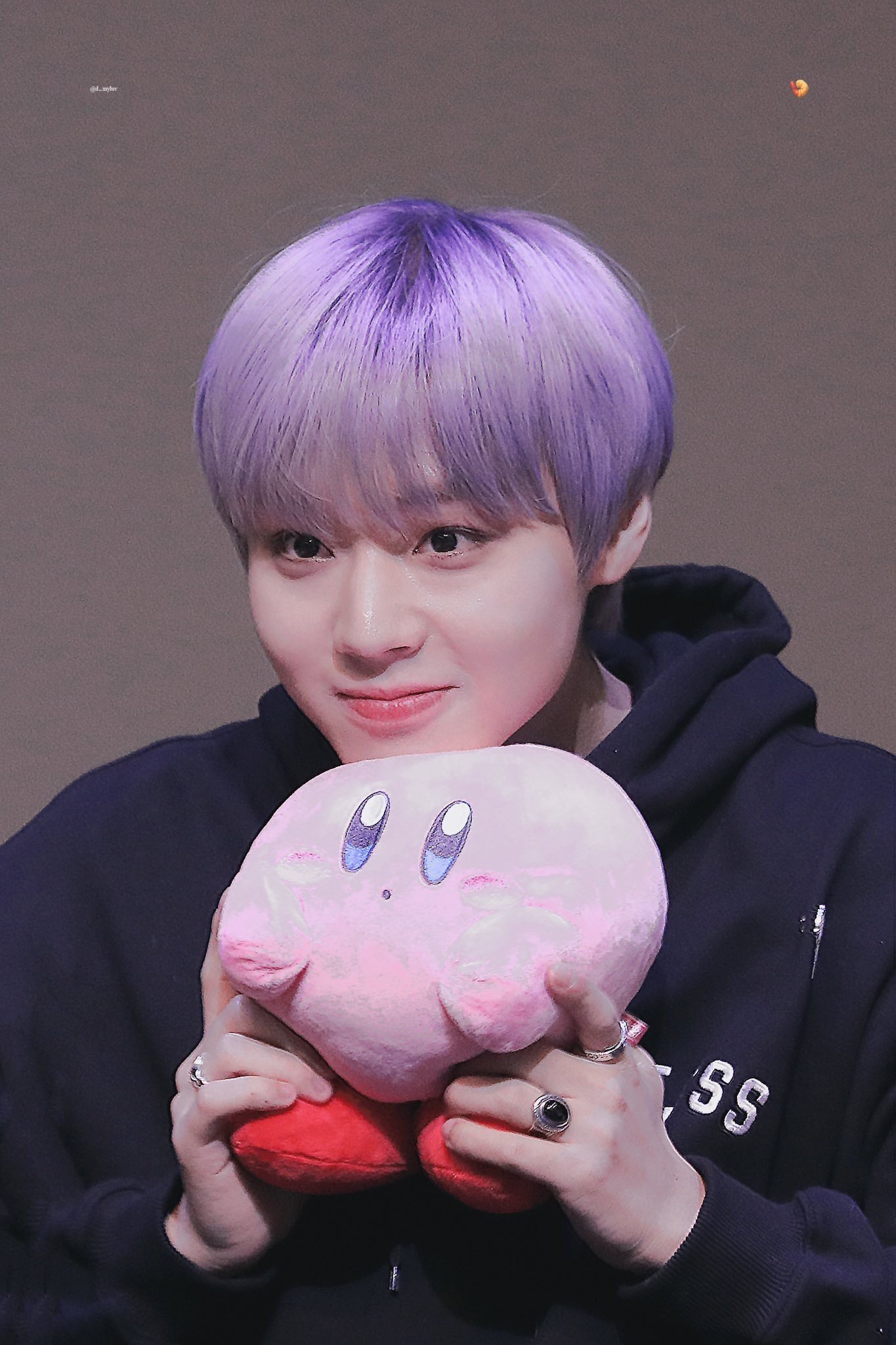 박지훈 이거 완젼 푸린이랑 똑같이생겨써 | 인스티즈