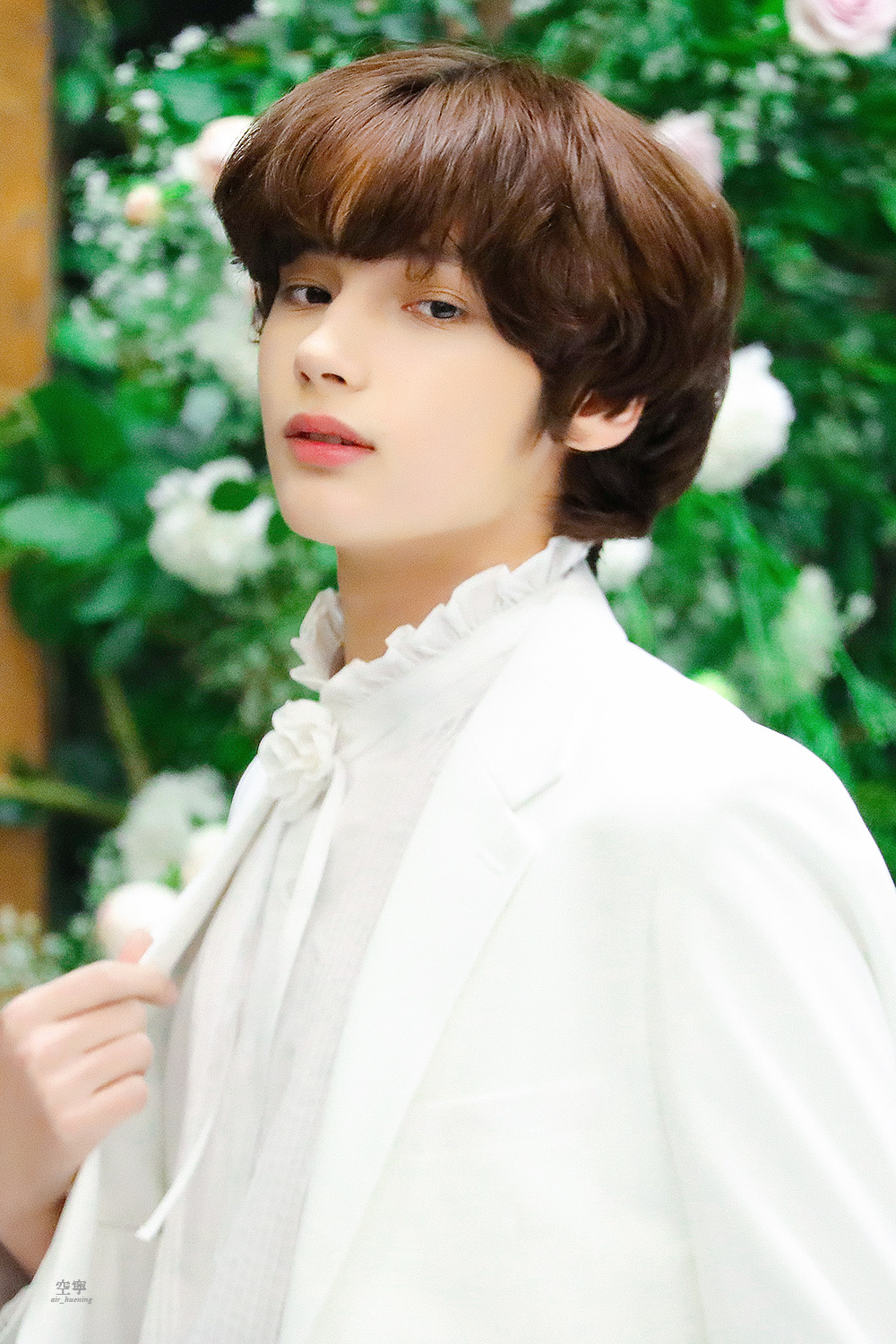 투바투 휴닝카이 이게 홈마사진이라니 오바 | 인스티즈