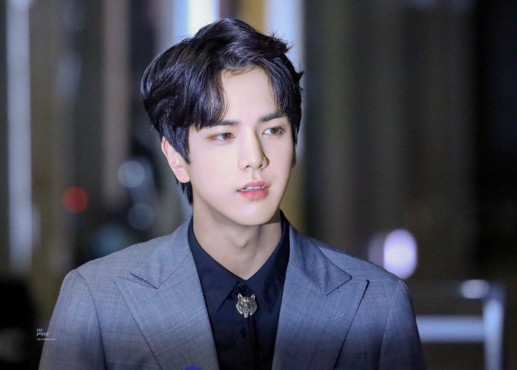 영훈 진짜 개잘생겼어 | 인스티즈