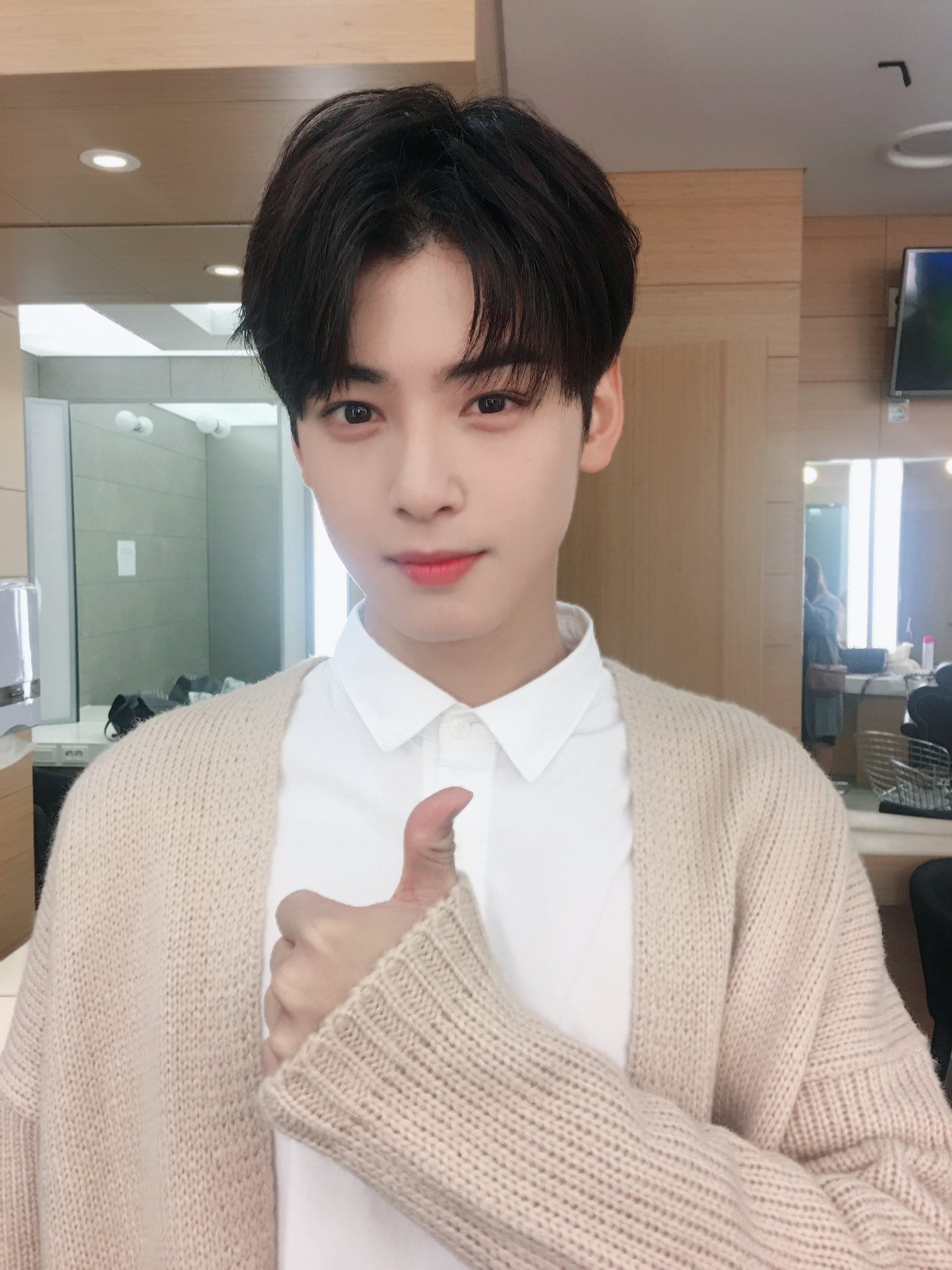 역시 잘생겼어 | 인스티즈