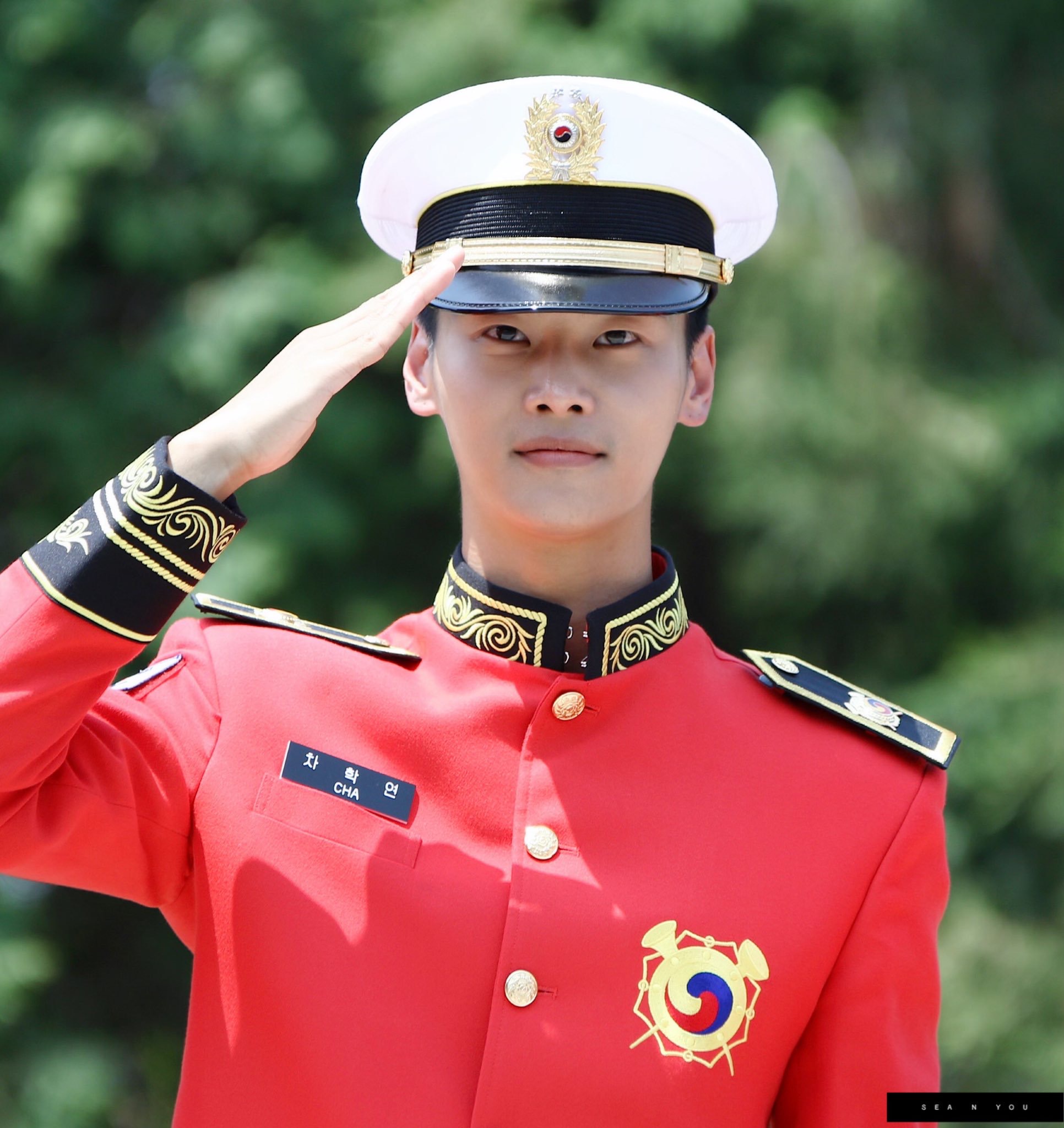 다들 본진 제복의상 자랑하고 가자! | 인스티즈