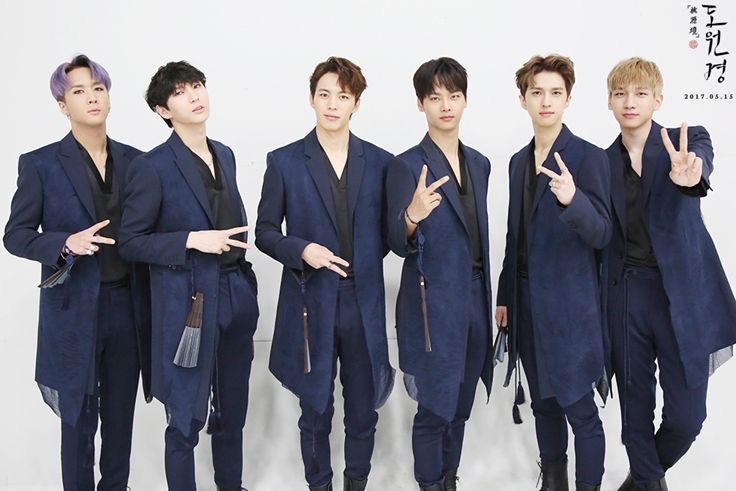 그러면 이번에는 한복의상 자랑하고 가긔 | 인스티즈