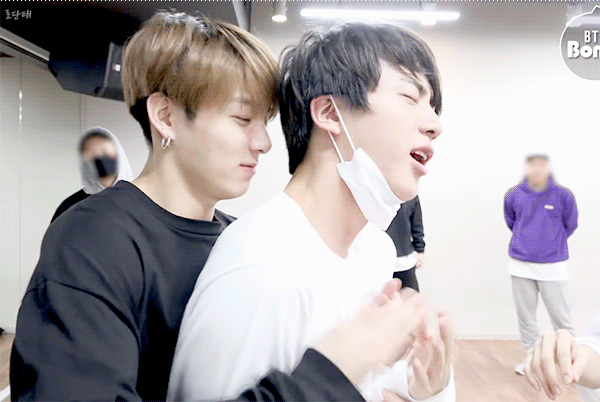 방탄 석진 : 정국아 목덜미 맞아줘서 고마워 | 인스티즈