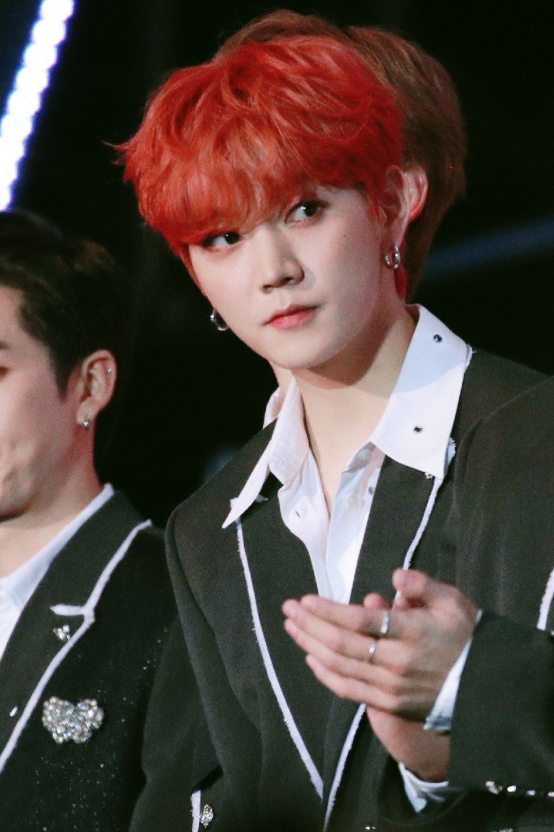 이 남돌 특유의 분위기는 어디서 오는 것 같아? 주어 뉴이스트 최민기 | 인스티즈