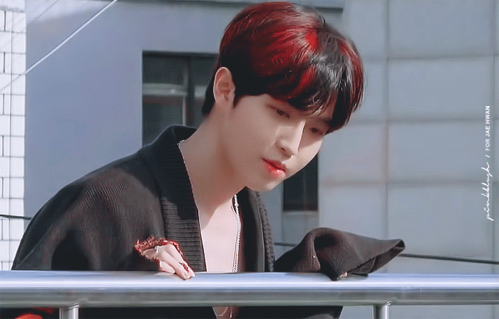 아직도 김재환 브릿지 염색 처돌이가 있다?! | 인스티즈