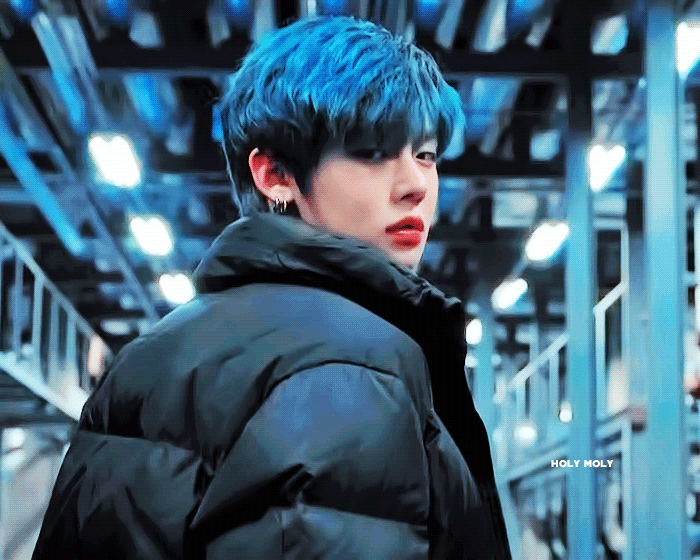 투바투 연준 진짜 핵까리함과 핵귀여움 두개 다 어떻게 가지고 있는거지????? | 인스티즈