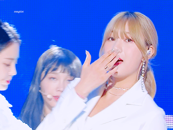 진짜 데뷔초부터 꾸준히 실물 갑이라고 언급되는 아이돌 | 인스티즈