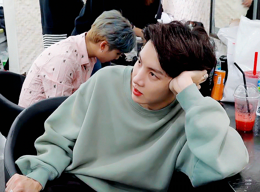 [잡담] 아 정호석 보고싶어 | 인스티즈