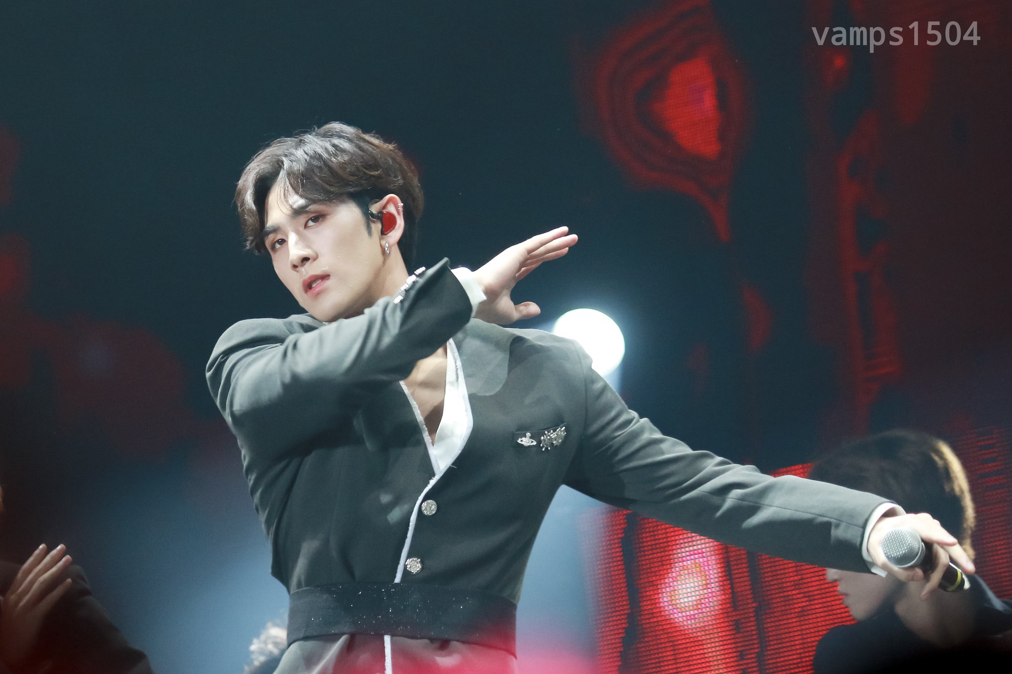 뉴이스트 팬들이 숨 크게 못 쉬는 이유 이게 맞음 | 인스티즈