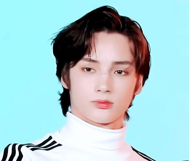 투바투 휴닝카이 얼굴 보면 ㄹㅇ 넷플릭스 시나리오 써진다 | 인스티즈