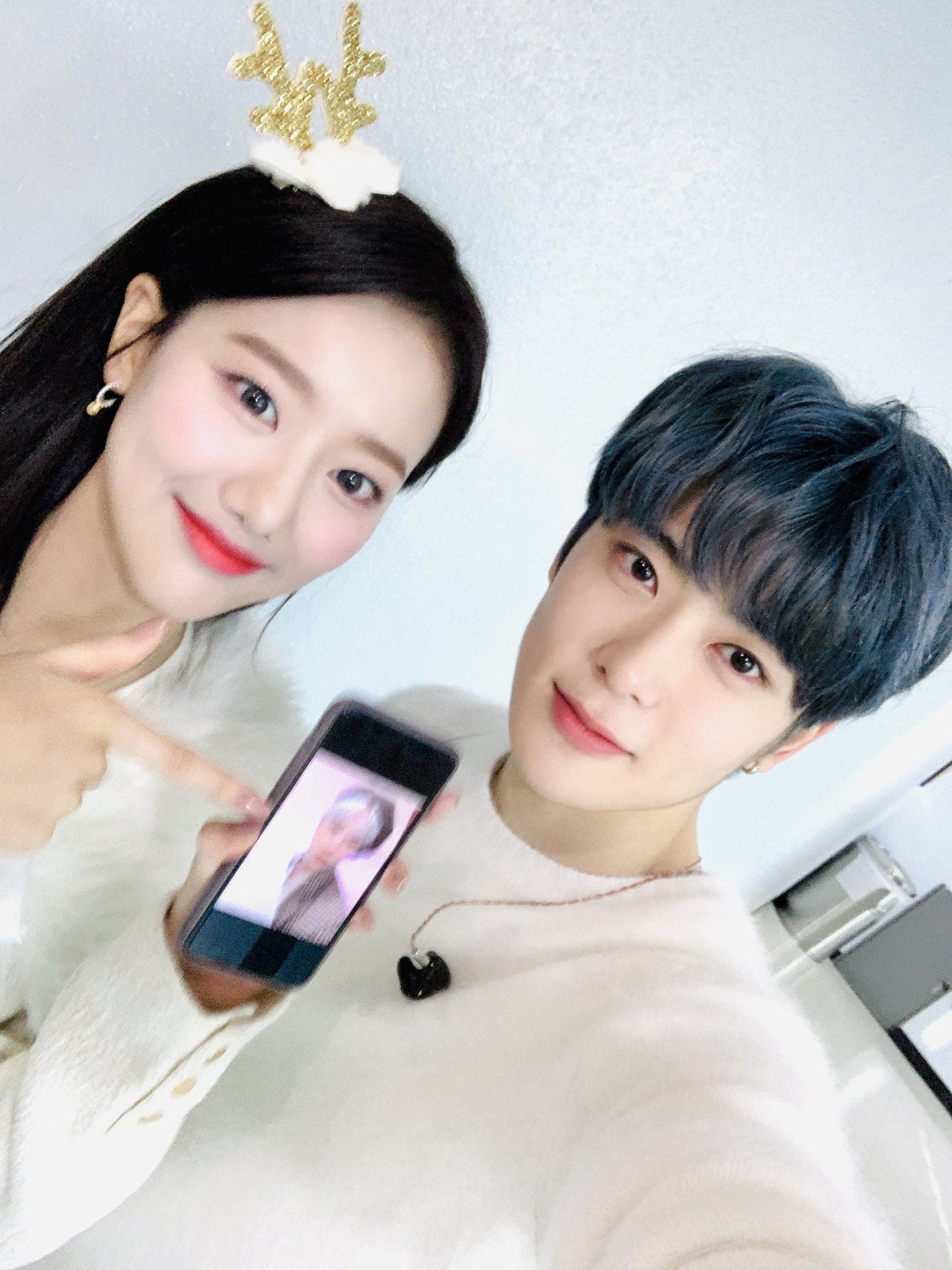 둘 다 얼굴 뭐야......? | 인스티즈