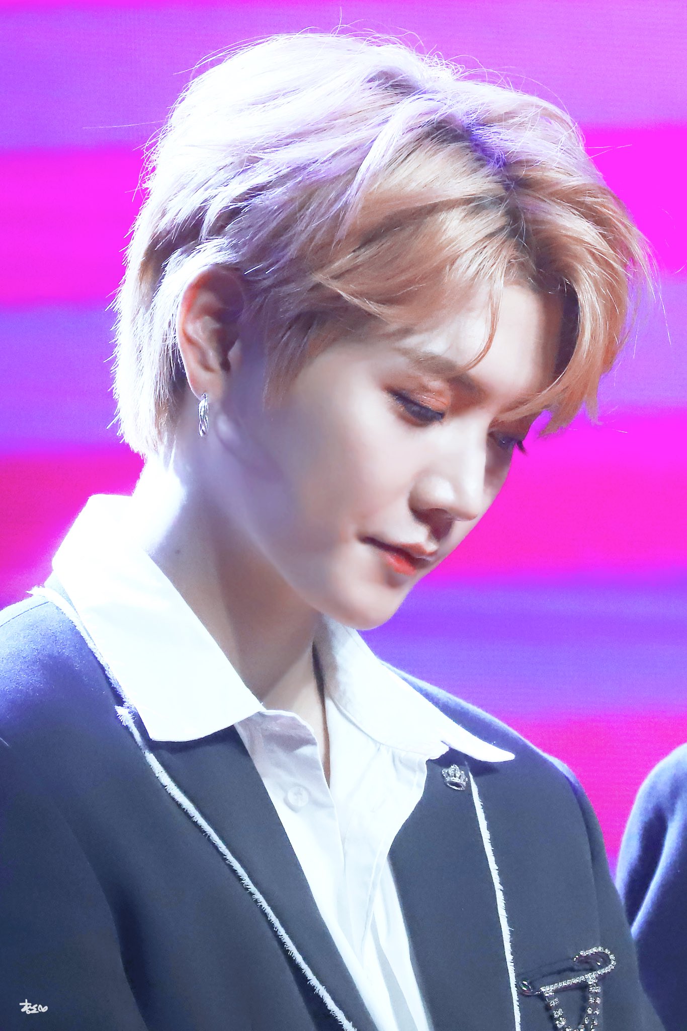 이 남돌 특유의 분위기는 어디서 오는 것 같아? 주어 뉴이스트 최민기 | 인스티즈