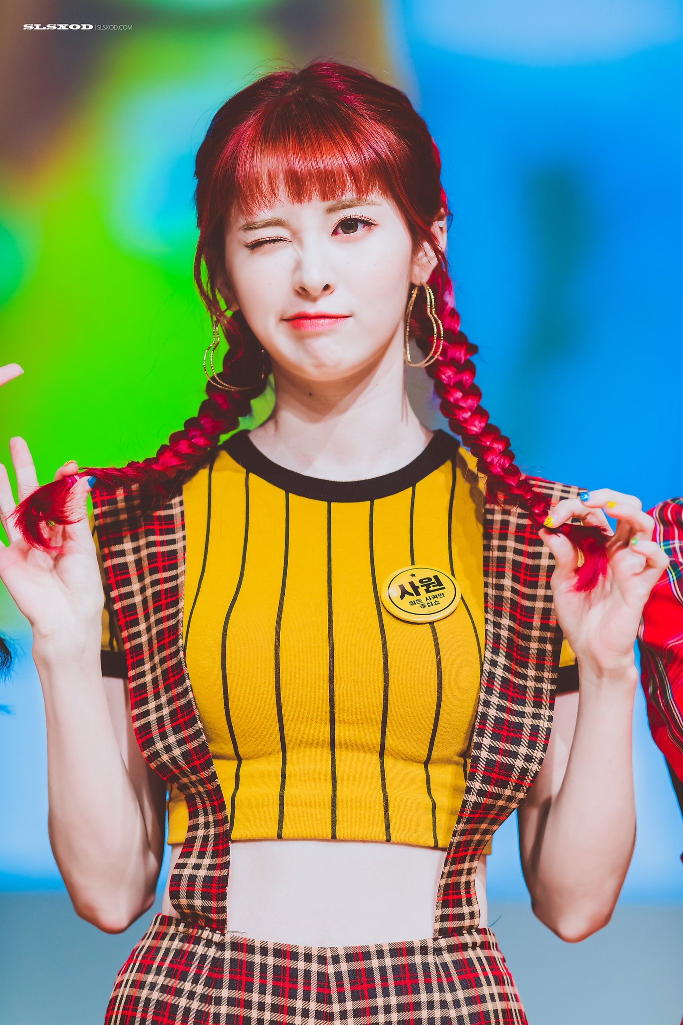 이분 보정 뭔가 디즈니 필터 씌어놓은 것 같아 | 인스티즈