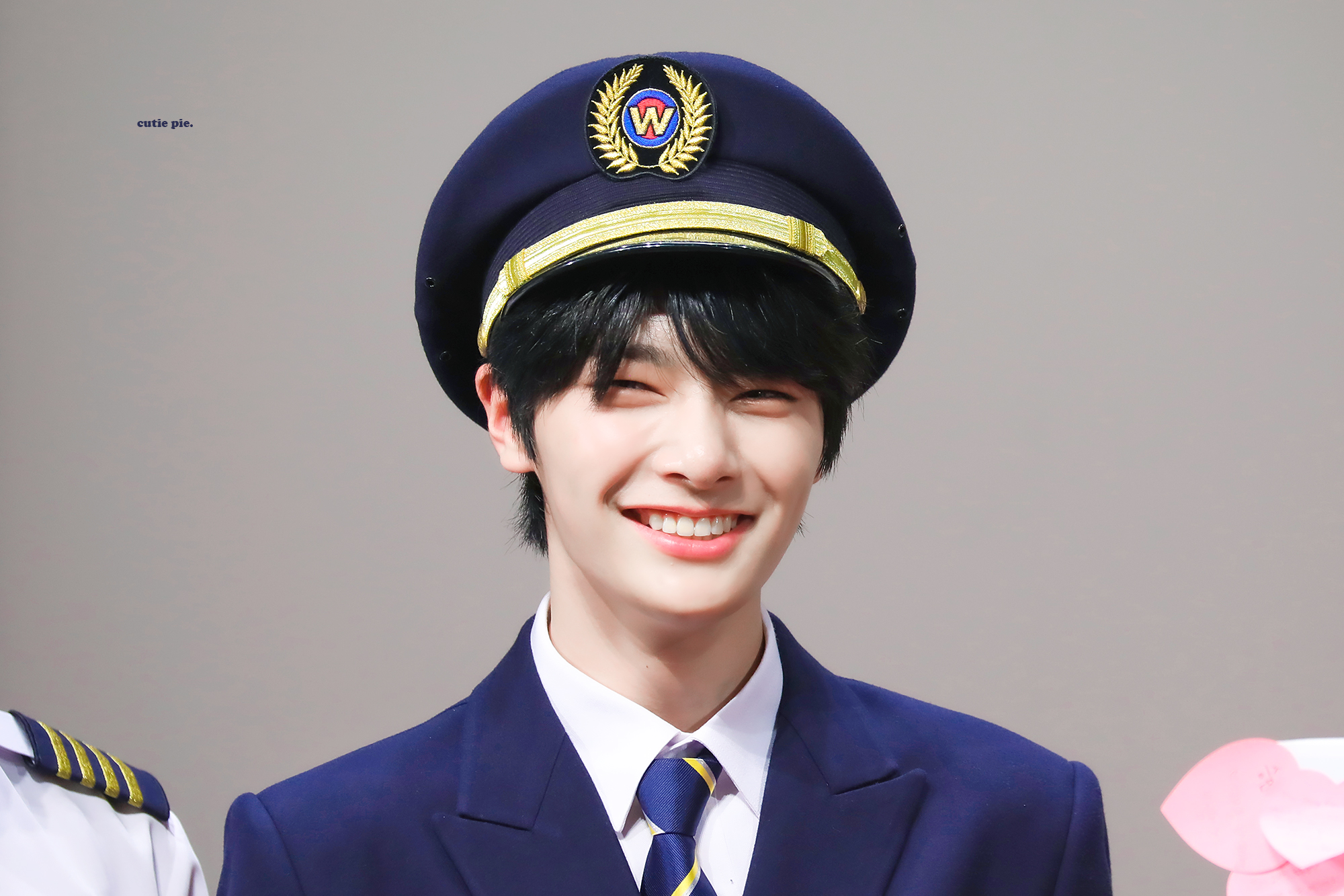 곧 성인이래.. 진짜... 말도안돼... | 인스티즈