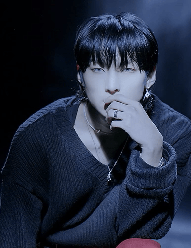 해리포터 1편밖에 안 봐서 잘은 모르지만 얘가 슬리데린상인건 알겠음 | 인스티즈