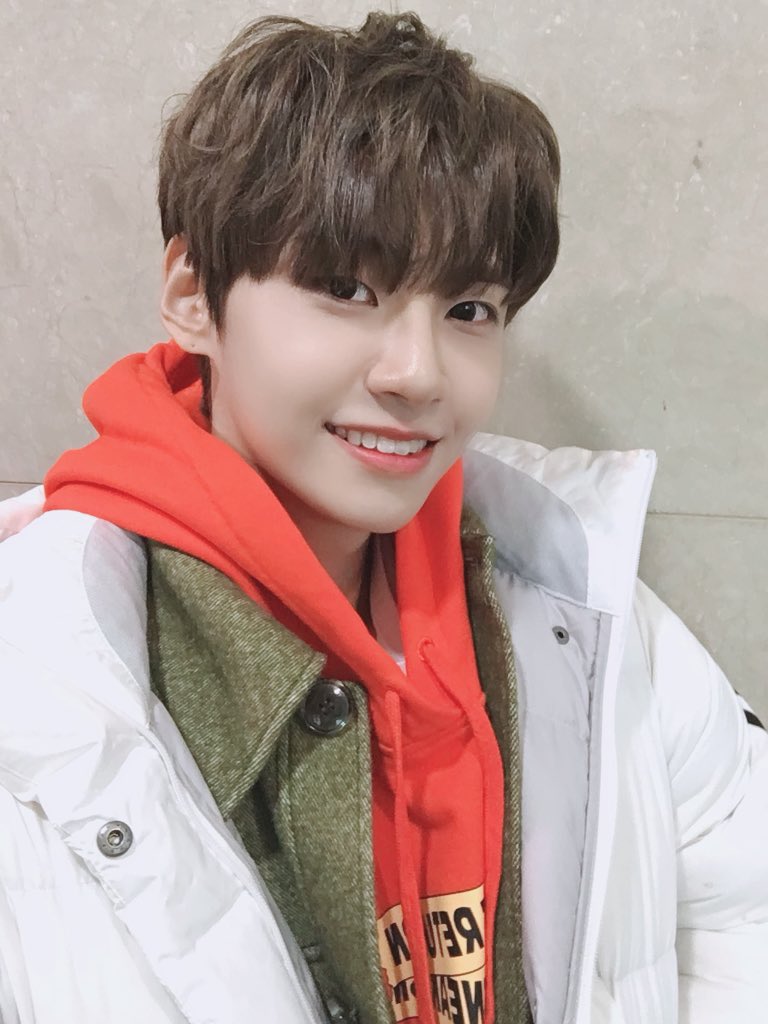 움직이는 이진혁 보고싶다 ㅠㅠ | 인스티즈