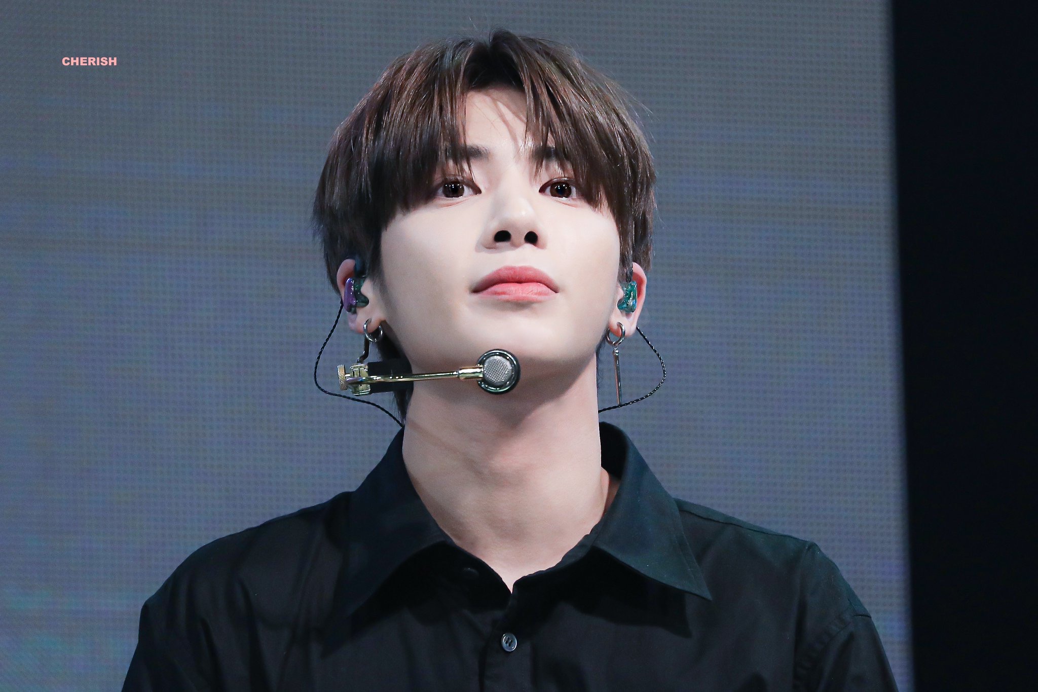 투바투 태현 첫 행사날 미모 | 인스티즈