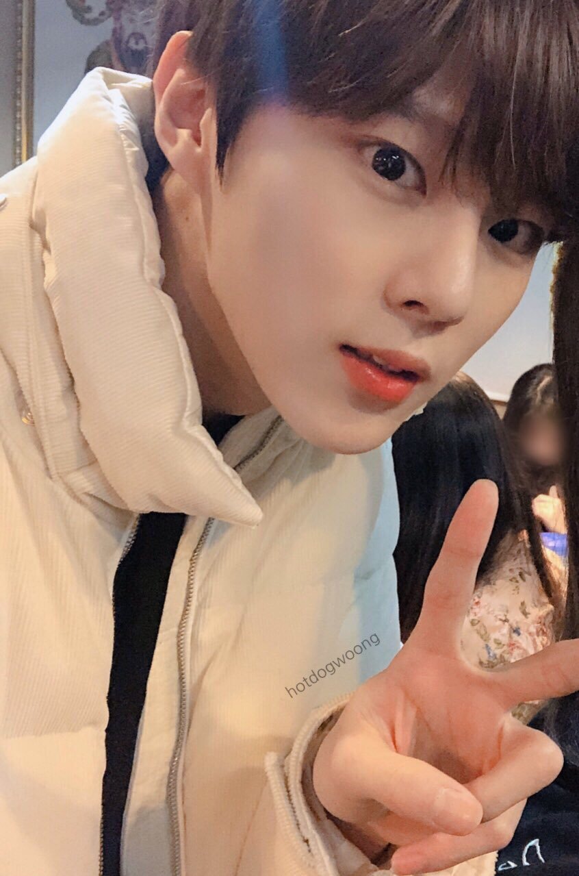 아니 과거에 김우석이랑 연애하신분은 | 인스티즈