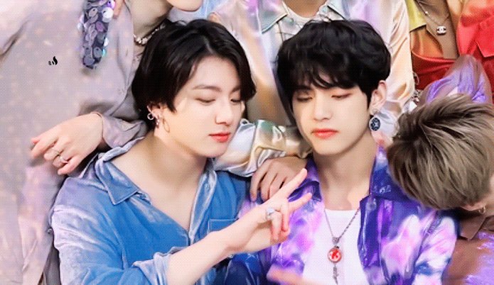 정국이랑 뷔 이거 대체 뭐야 개잘생김 | 인스티즈