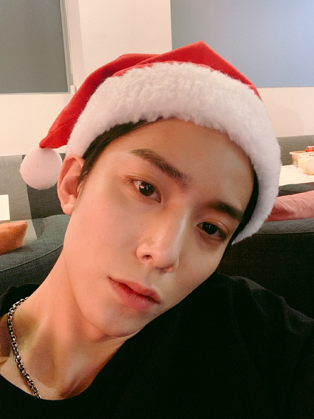 슾구 이친구는 몇살이야?? | 인스티즈