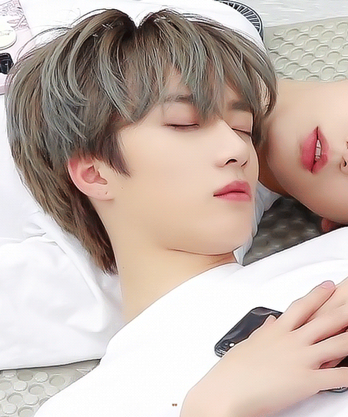 투바투 최범규 확신의 미소년상 | 인스티즈