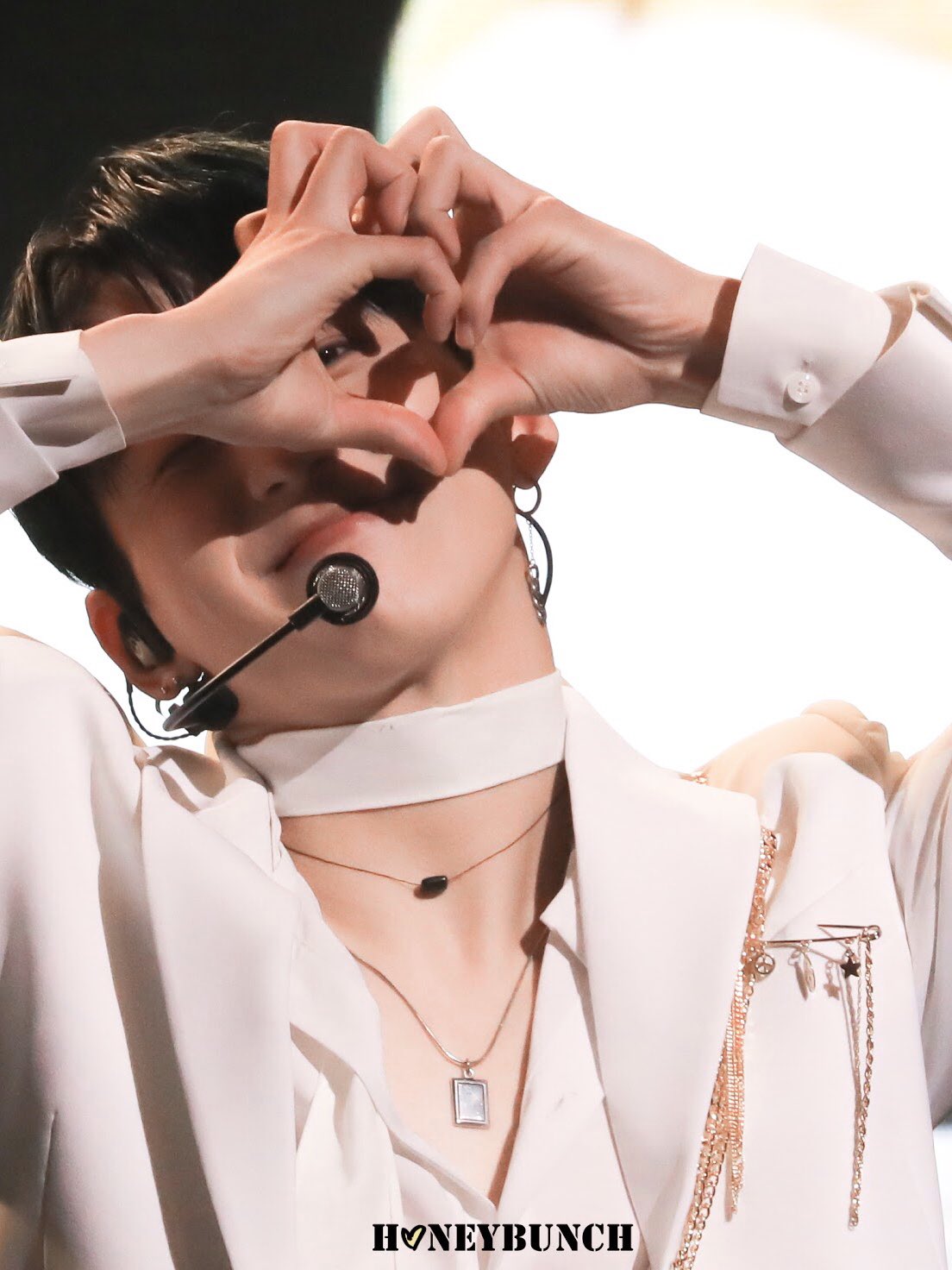 와기 팬들한테 하트 왕창 날리고 싶어서 하트 완전 많이 만들었어 | 인스티즈