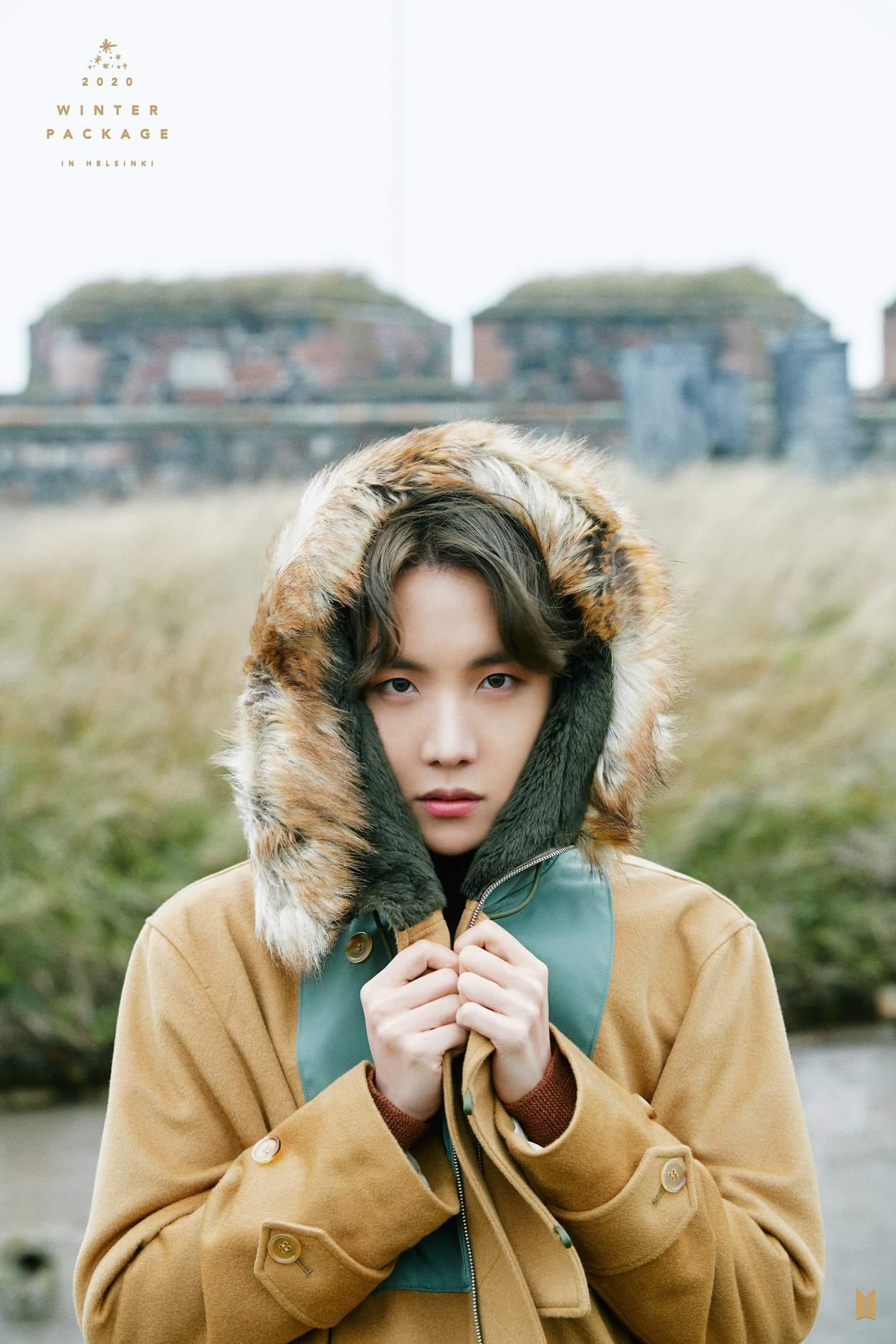 내생각에 빅히트는 그냥 방탄 겨울 화보가 내고 싶었던거임 | 인스티즈