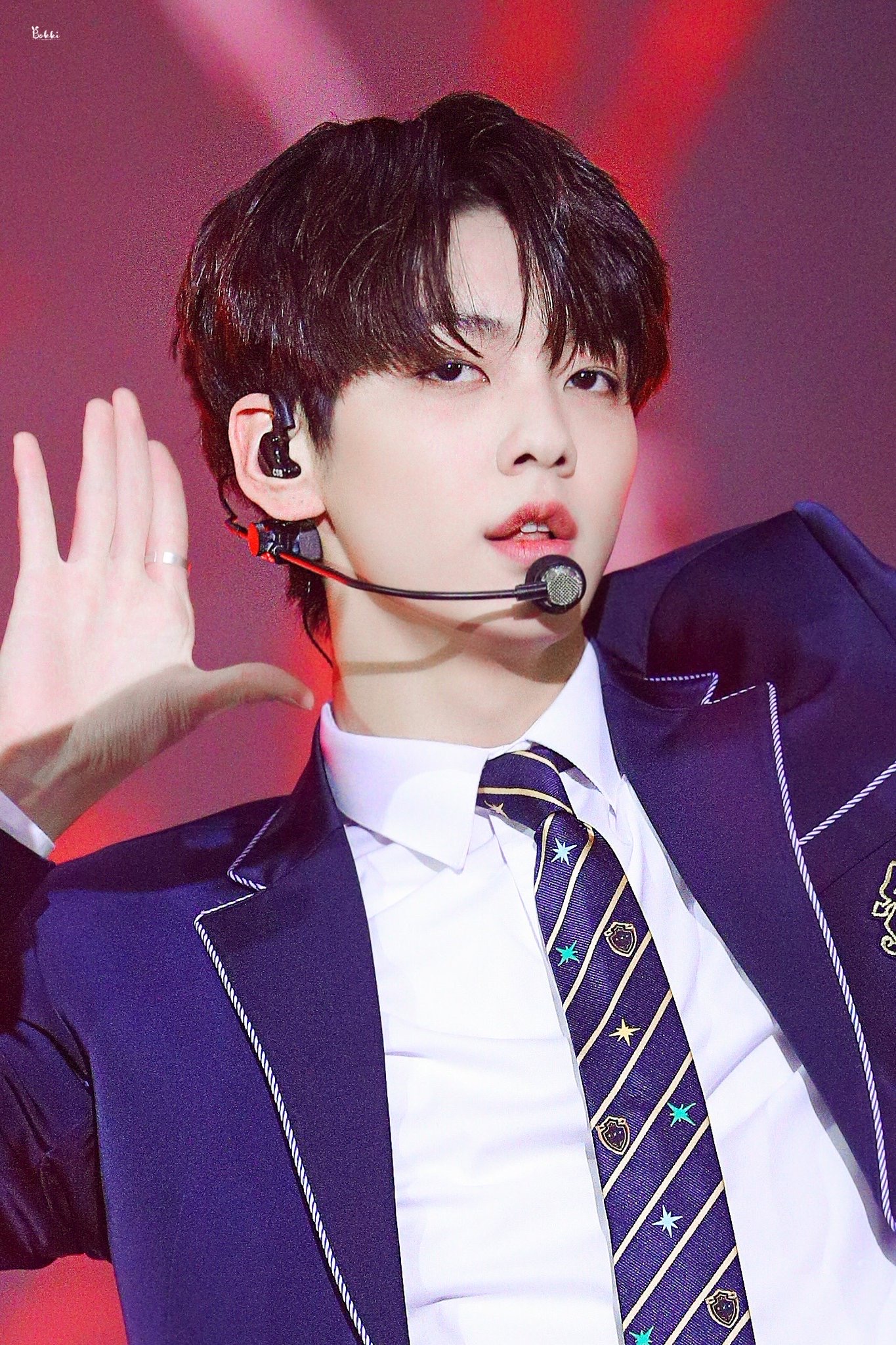 투바투 수빈 무대에서 이런 느낌 날때 진짜 침주르륵임.. | 인스티즈