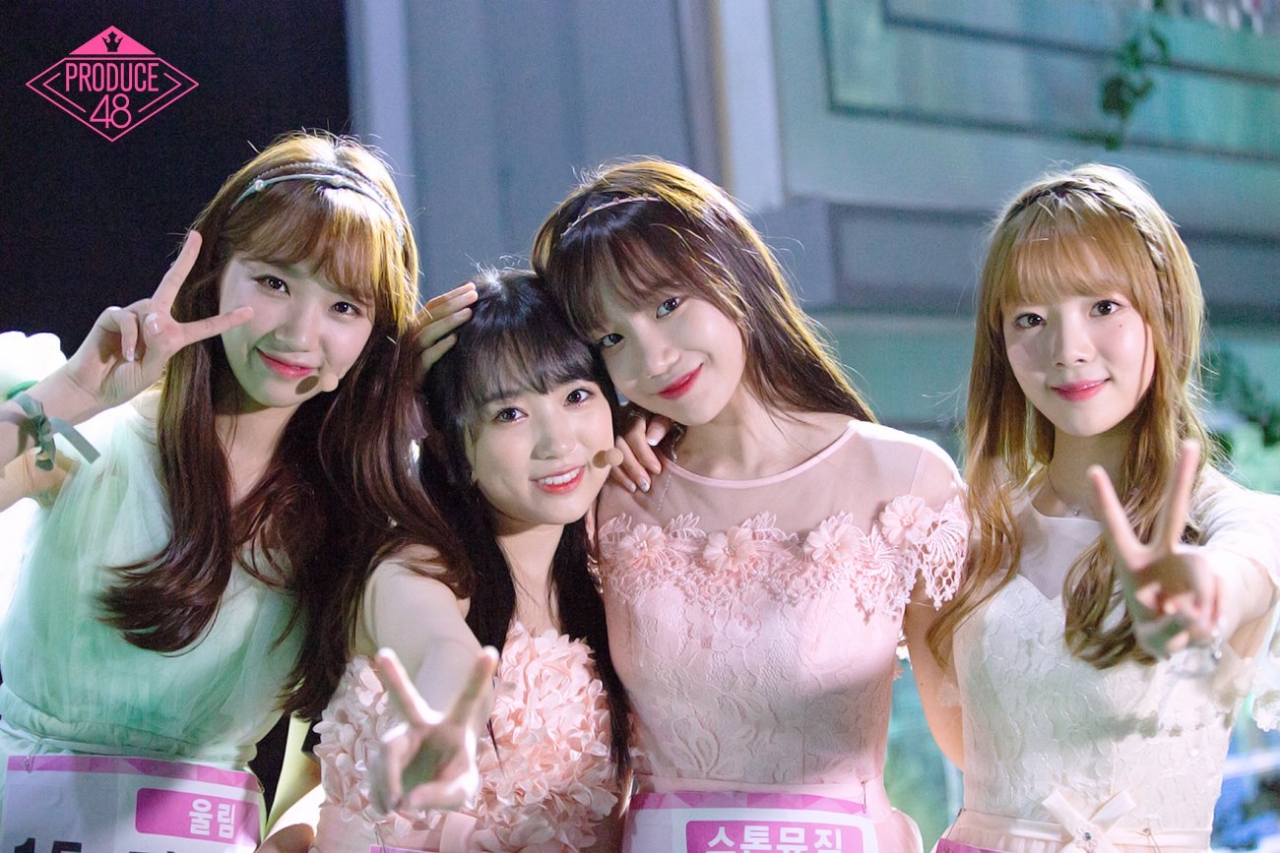 조유리 이 사진 너무 설레게 생겼어... 짝사랑했던 선배 같음 | 인스티즈