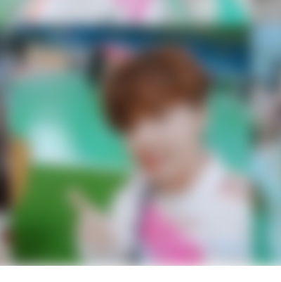 아육대에서 출연진들 셀카 블러 처리해서 올려줬는데 정세운 너무 보여 | 인스티즈