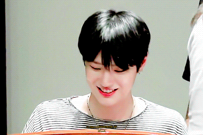 나 일요일인데도 일하러 가야해서 우울하니까 조승연 좀 데리고 갈게 | 인스티즈